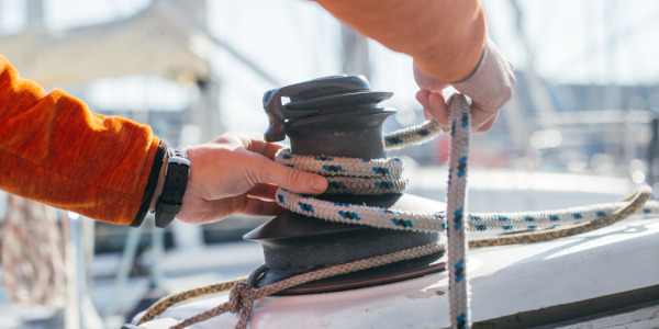 Équipements et réparations d'électricité marine pour bateaux dans le Vaucluse avec notre expertise